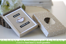 Load image into Gallery viewer, gift box